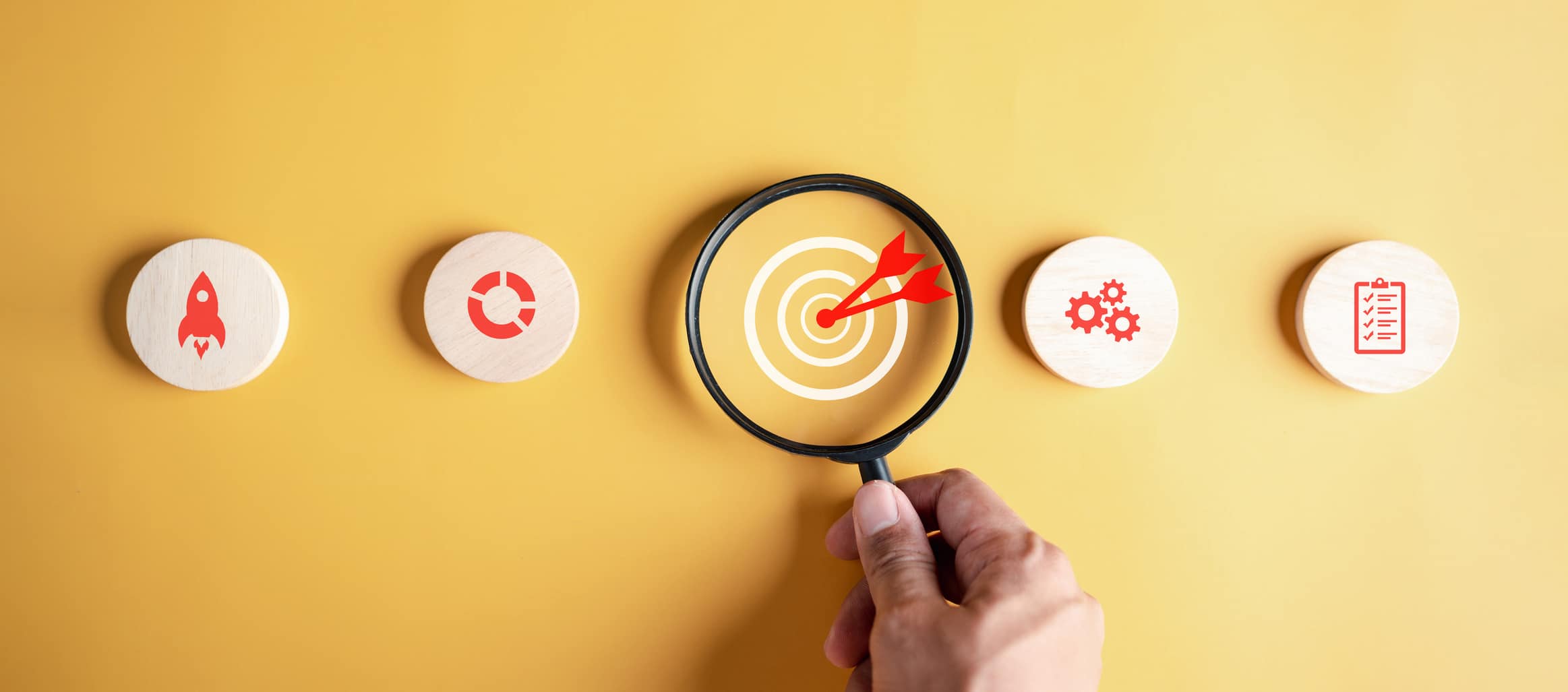 Magnifying glass focus to target icon which for planning development leadership and customer target group to success business corporate concept.