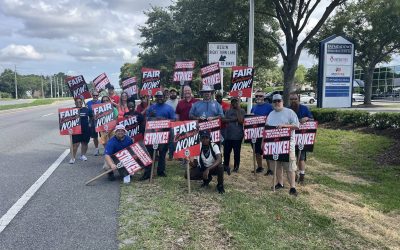 Teamsters Local 947 union members picket outside of a Breakthru Beverage facility in Jacksonville, FL on June 11. (Teamsters photo)”